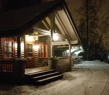 Фото номера Большой коттедж с видом на озеро Кемпинги Mansikkaharju Holiday Camp г. Леппявирта 5